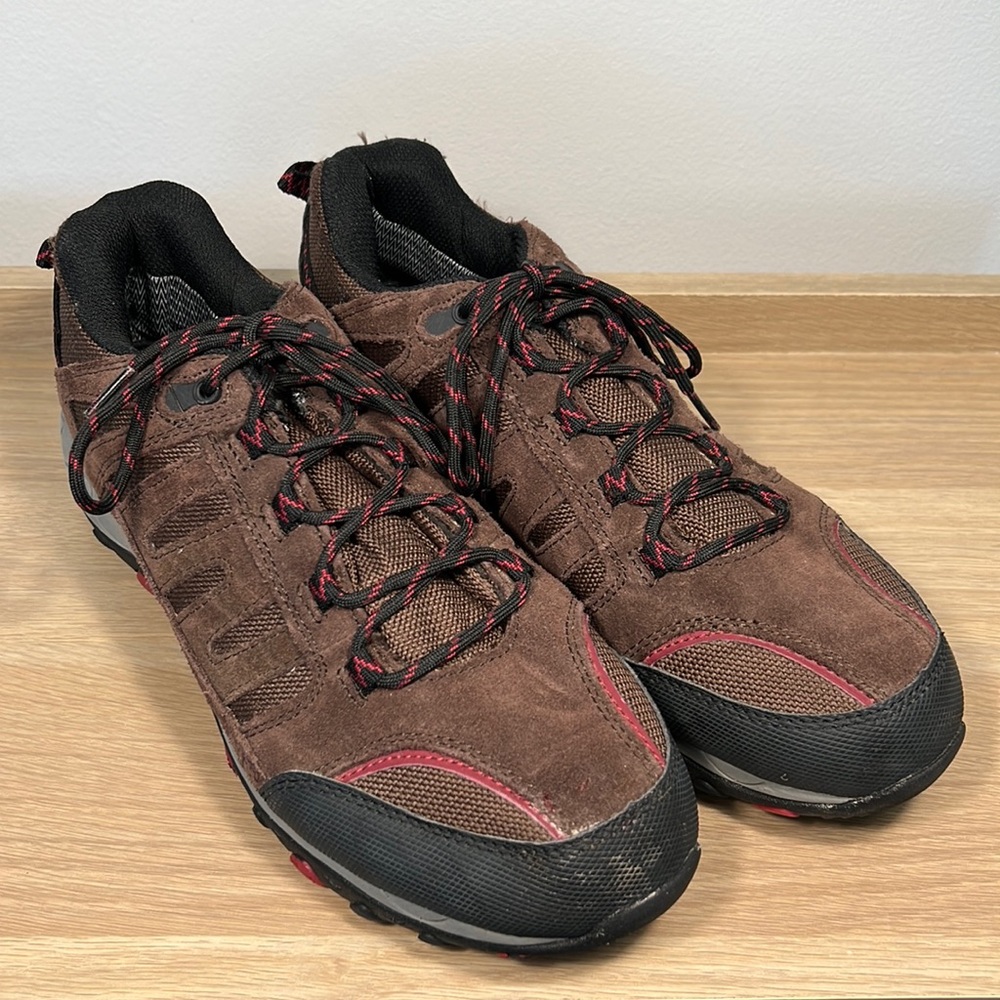 Worn twice Wolverine memory foam hiking shoes sneakers 10M no box